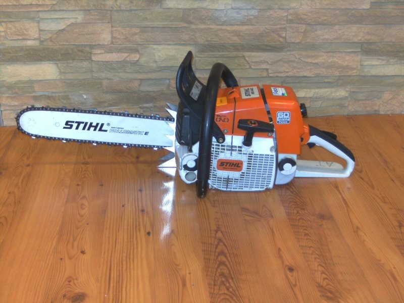 Куфар купить штиль. Штиль 440. «Stihl» модели «MS-440». Штиль 440 цена. Бензопила Stihl MS 440 расход топлива.