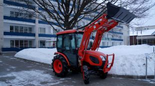 ������� Kioti CK3710