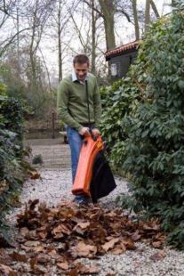������������ Flymo GardenVac 2500