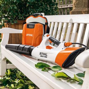   Stihl BGA 100 (4866-200-0000)  .  