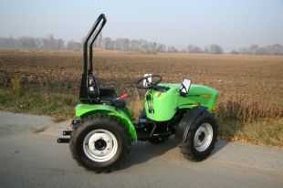 ����������� AgroService Vinea 30 �.�. � �������