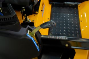 ������� ������ Cub Cadet XZ1 107 (17DMCACS603)