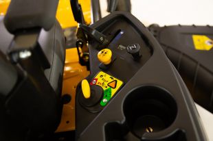   Cub Cadet XZ1 107 (17DMCACS603)